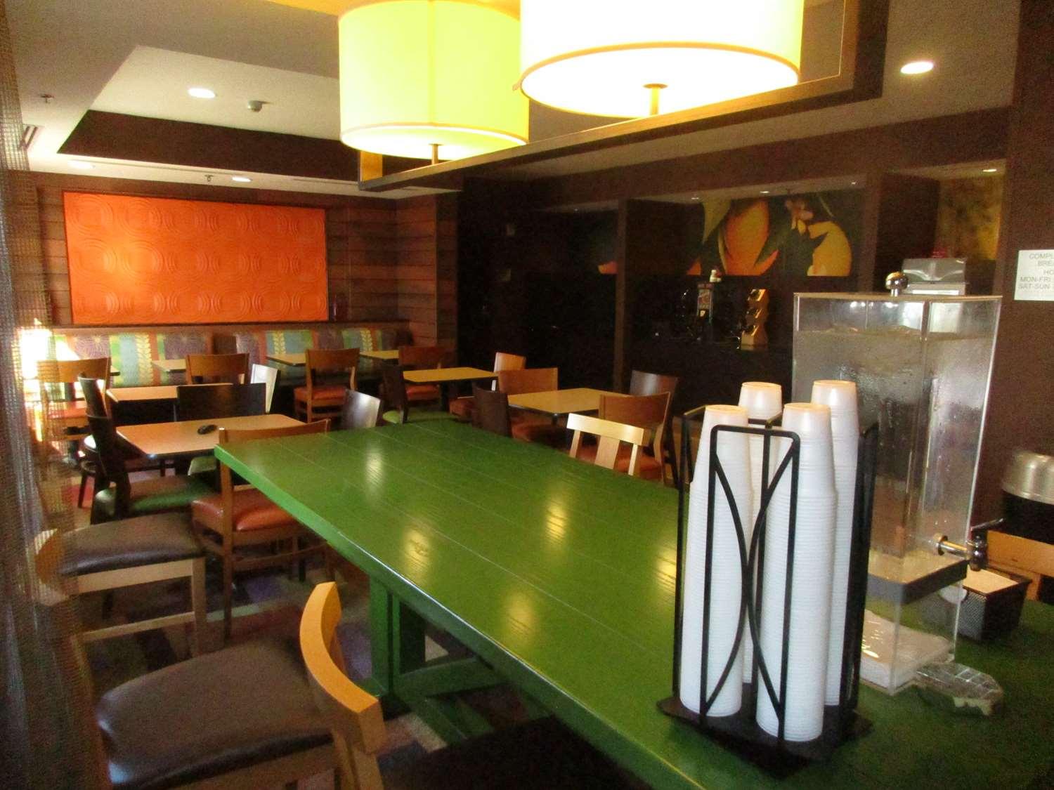 Country Inn & Suites By Radisson, Lsu - Medical Corridor Bâton-Rouge Extérieur photo
