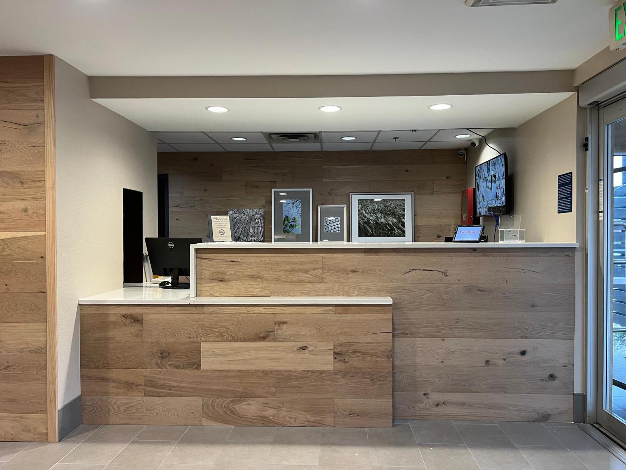 Country Inn & Suites By Radisson, Lsu - Medical Corridor Bâton-Rouge Extérieur photo