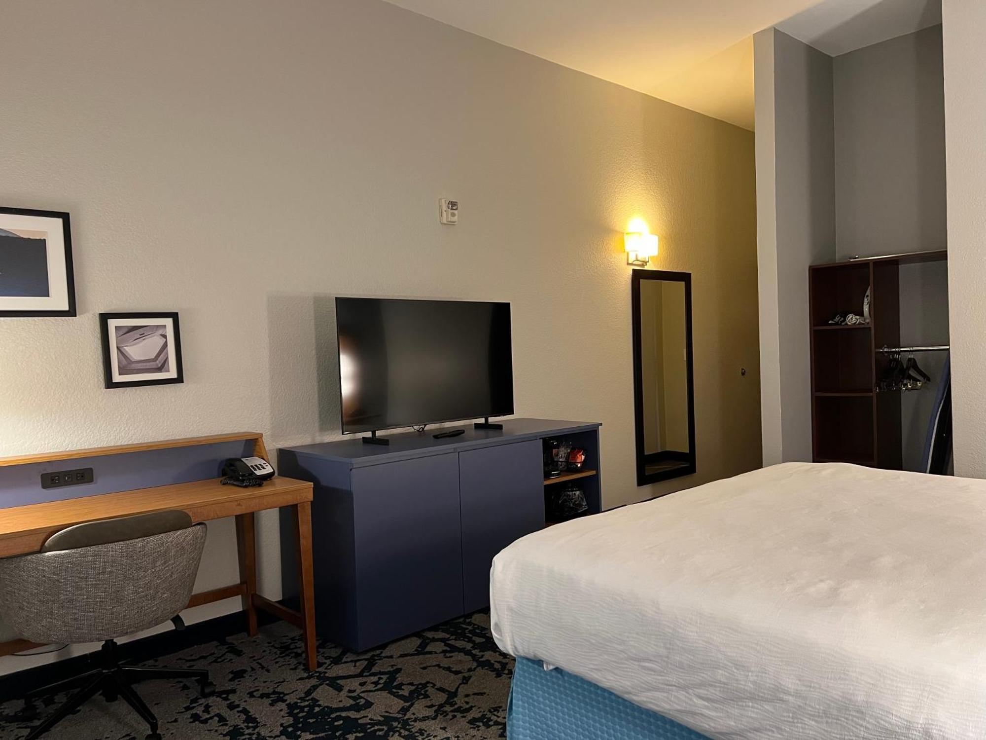 Country Inn & Suites By Radisson, Lsu - Medical Corridor Bâton-Rouge Extérieur photo