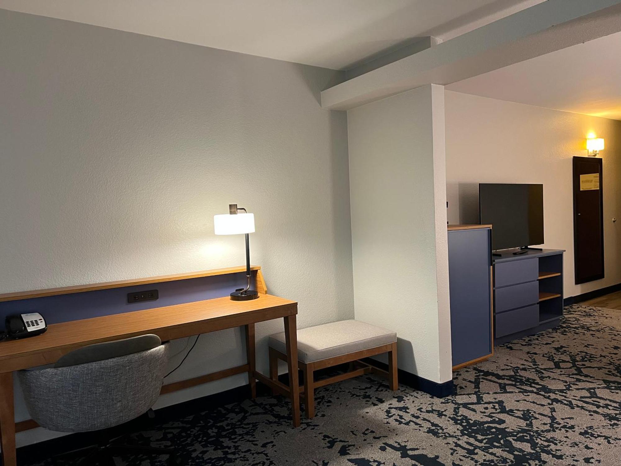 Country Inn & Suites By Radisson, Lsu - Medical Corridor Bâton-Rouge Extérieur photo