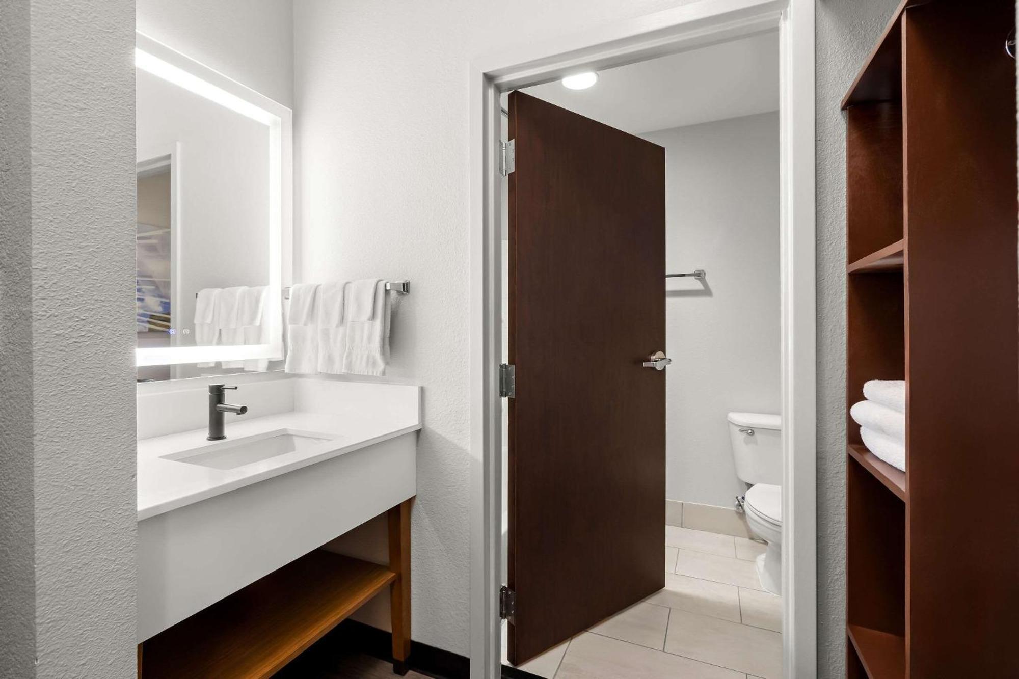 Country Inn & Suites By Radisson, Lsu - Medical Corridor Bâton-Rouge Extérieur photo
